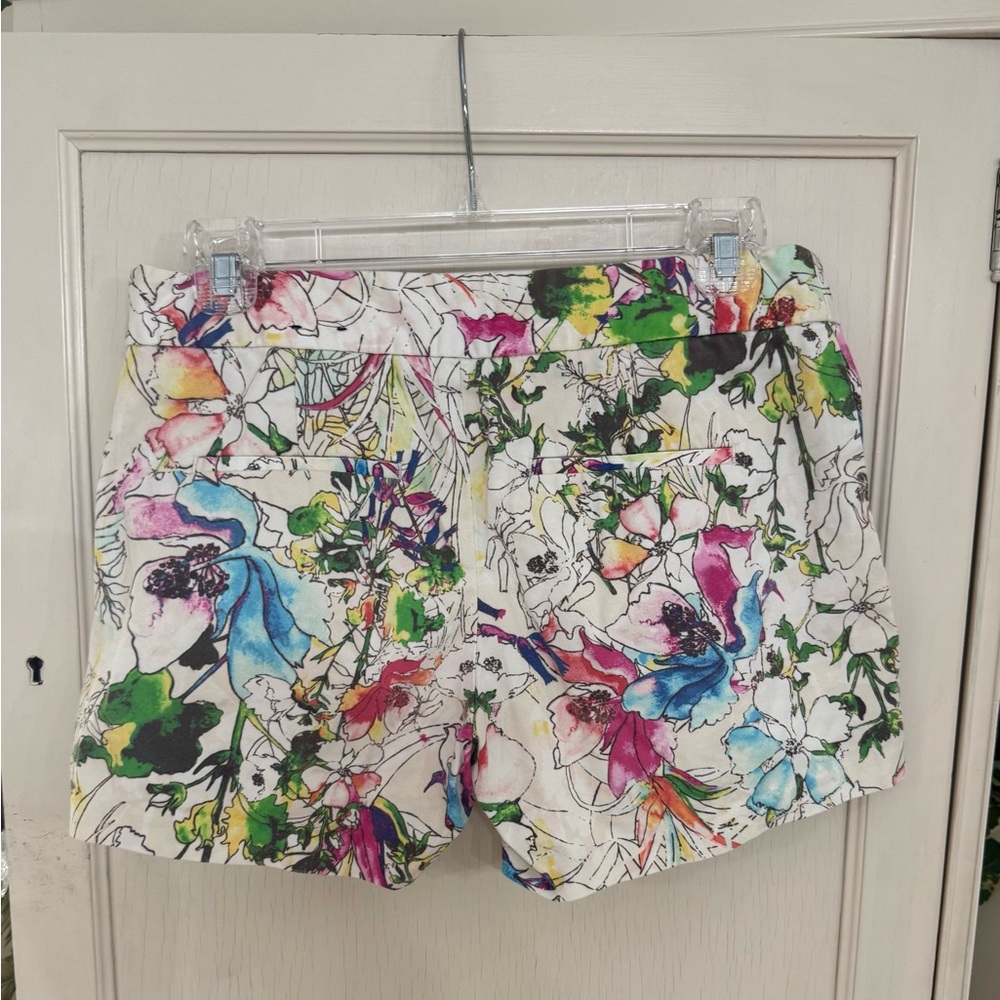 Express women's beautiful floral print shorts size 2